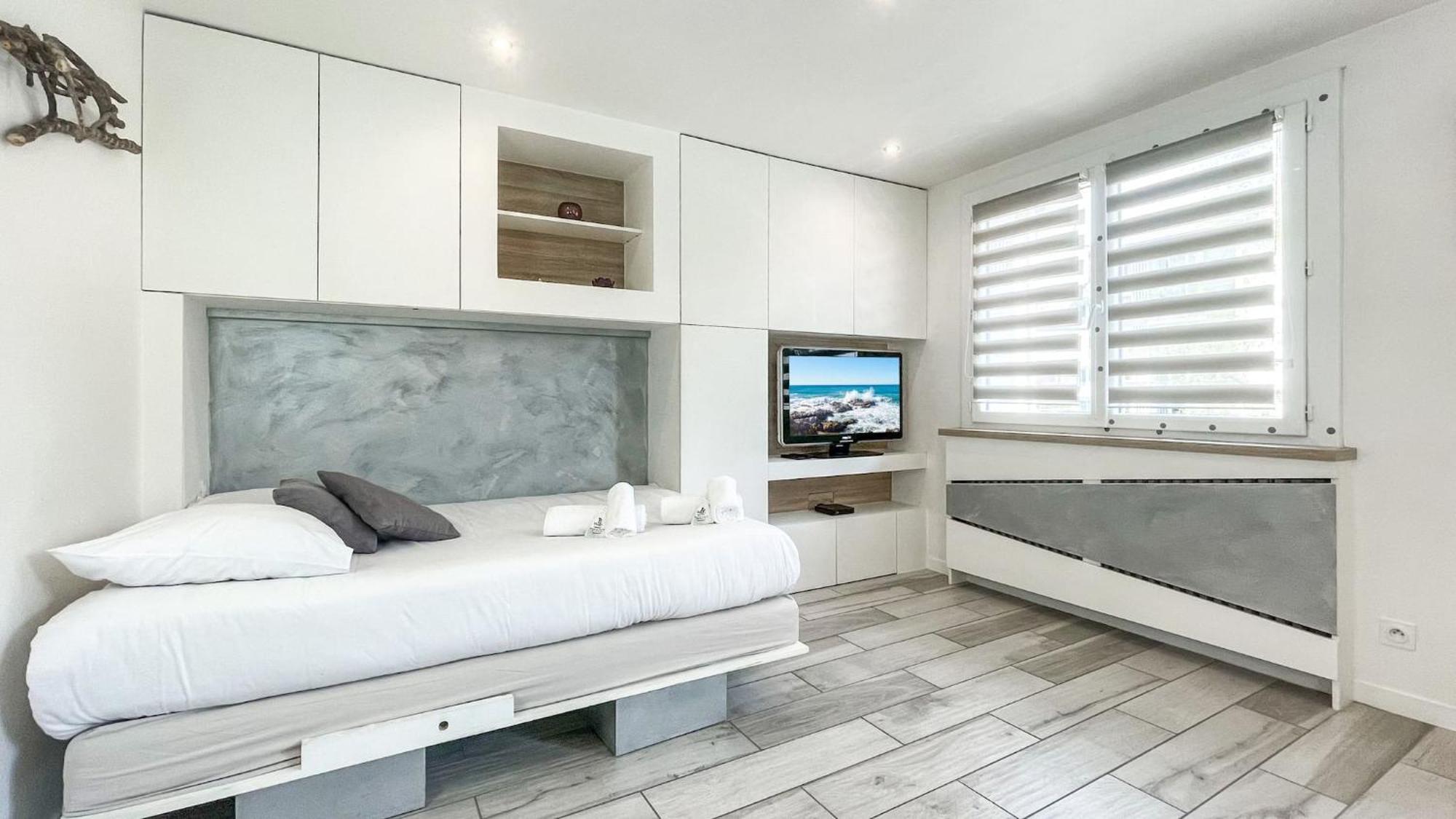 Homey Tidy - New / Proche Centre Annecy / Parking Gratuit / Logement Entierement Equipe Dış mekan fotoğraf