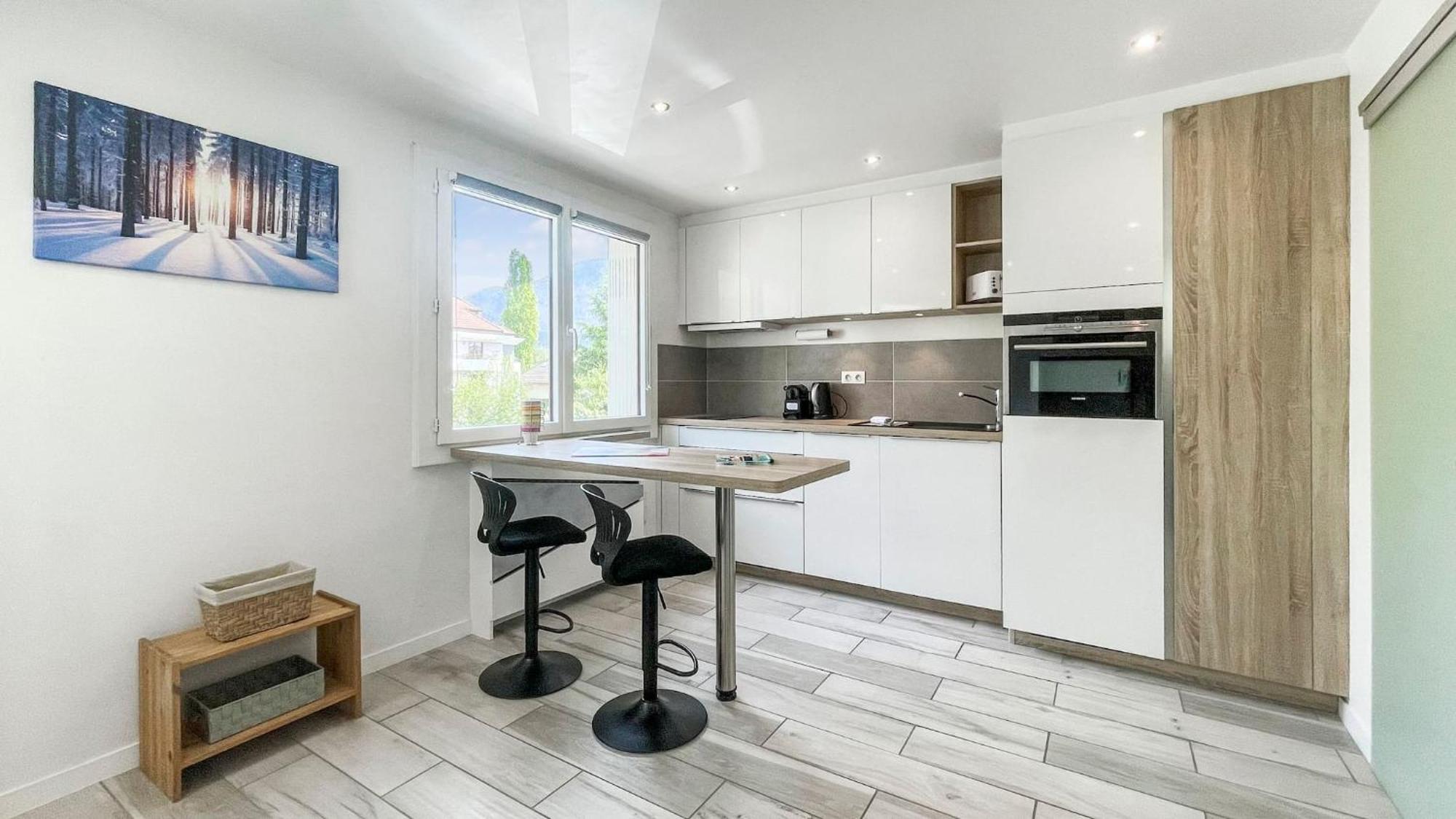 Homey Tidy - New / Proche Centre Annecy / Parking Gratuit / Logement Entierement Equipe Dış mekan fotoğraf