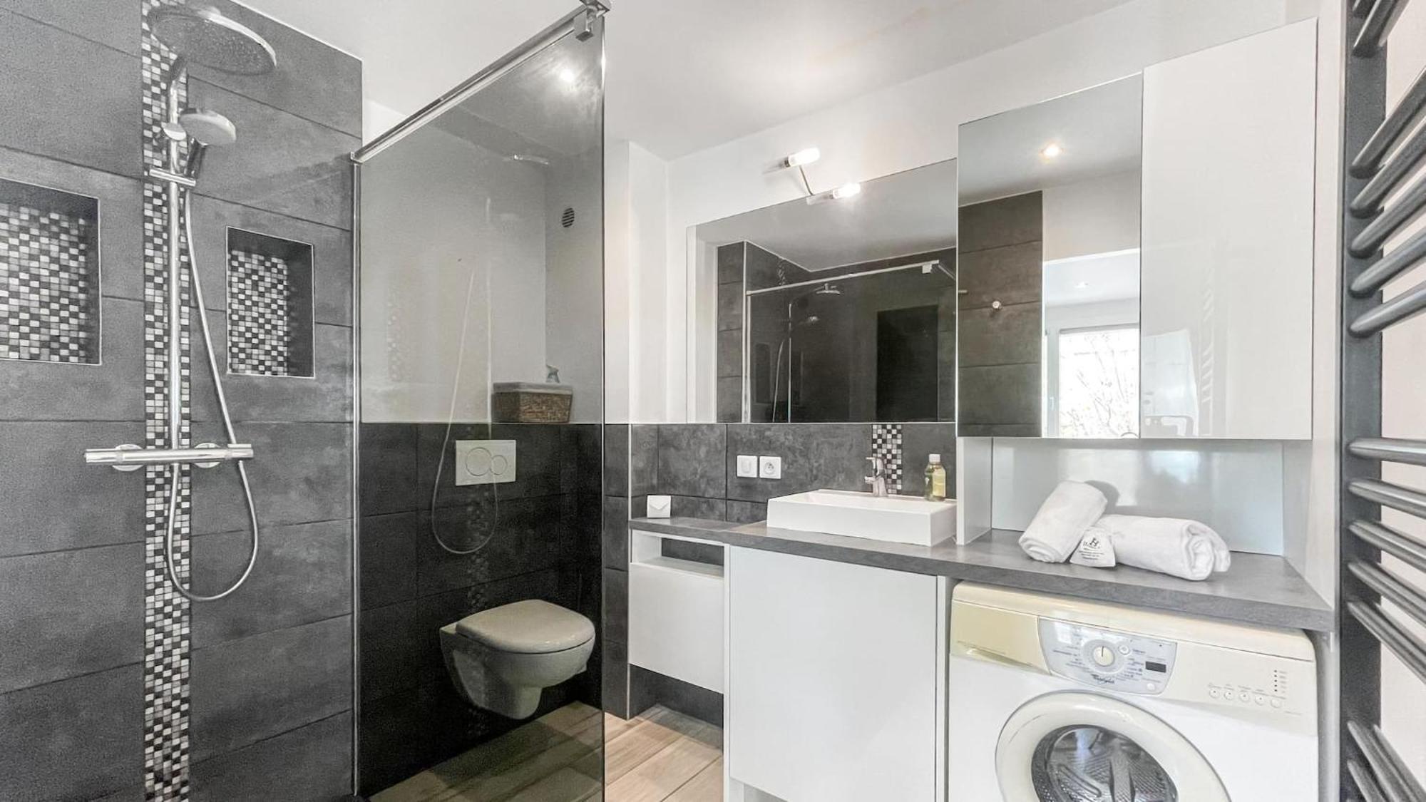 Homey Tidy - New / Proche Centre Annecy / Parking Gratuit / Logement Entierement Equipe Dış mekan fotoğraf